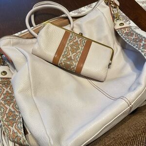Elegant Cream and Brown Women's Bag Set